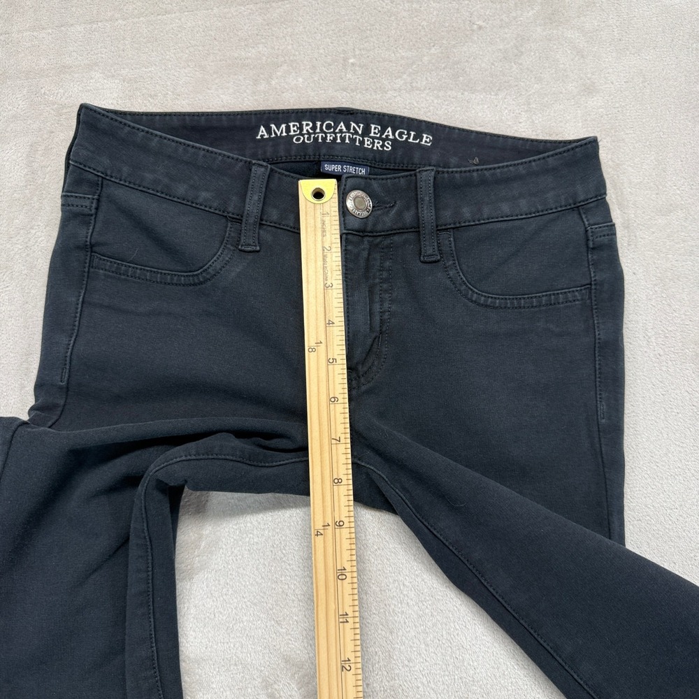 American Eagle Jeans Women's 2 Jegging Black Super Stretch Distressed Knee Slits - Picture 8 of 10
